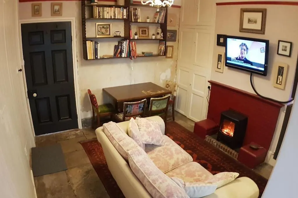 Cosy Devon Town House And Garden With Bbq Villa Ottery St Mary Holiday home
